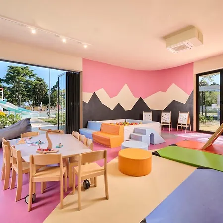 Plava Laguna 4*