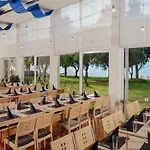 מלון Plava Laguna אומאג