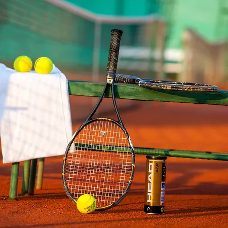 Plava Laguna Отель