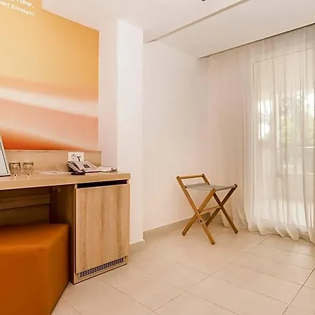 Plava Laguna 4*
