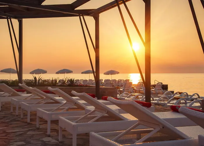 Отель Plava Laguna 4*