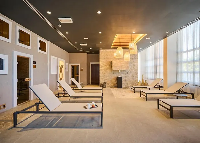 Plava Laguna Отель Умаг