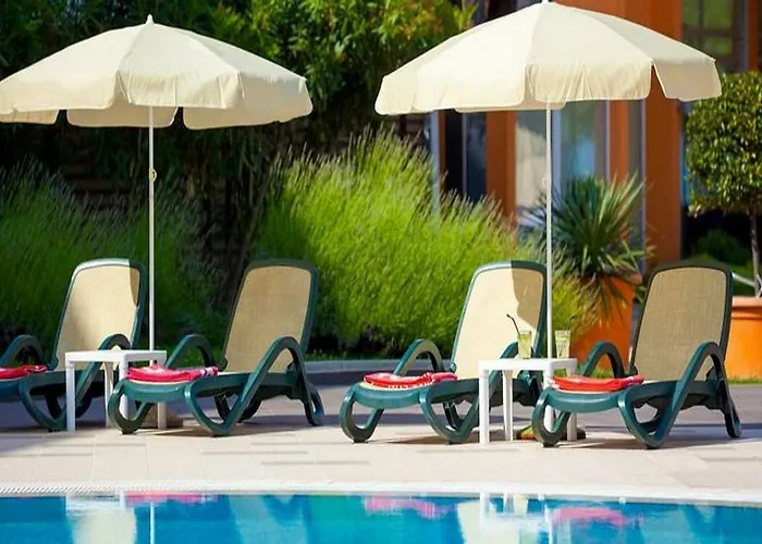 Plava Laguna Отель 4*