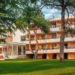 Plava Laguna Hotel