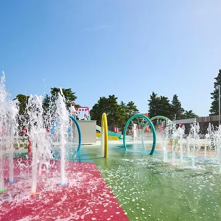 Plava Laguna ホテル ウマグ