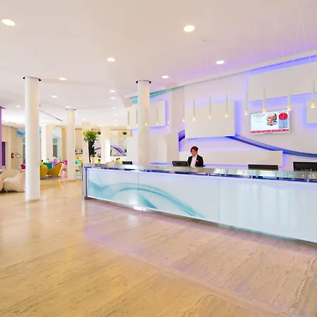 Plava Laguna ホテル ウマグ