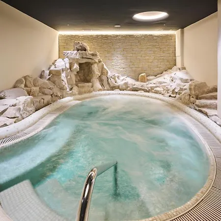 Plava Laguna 4*